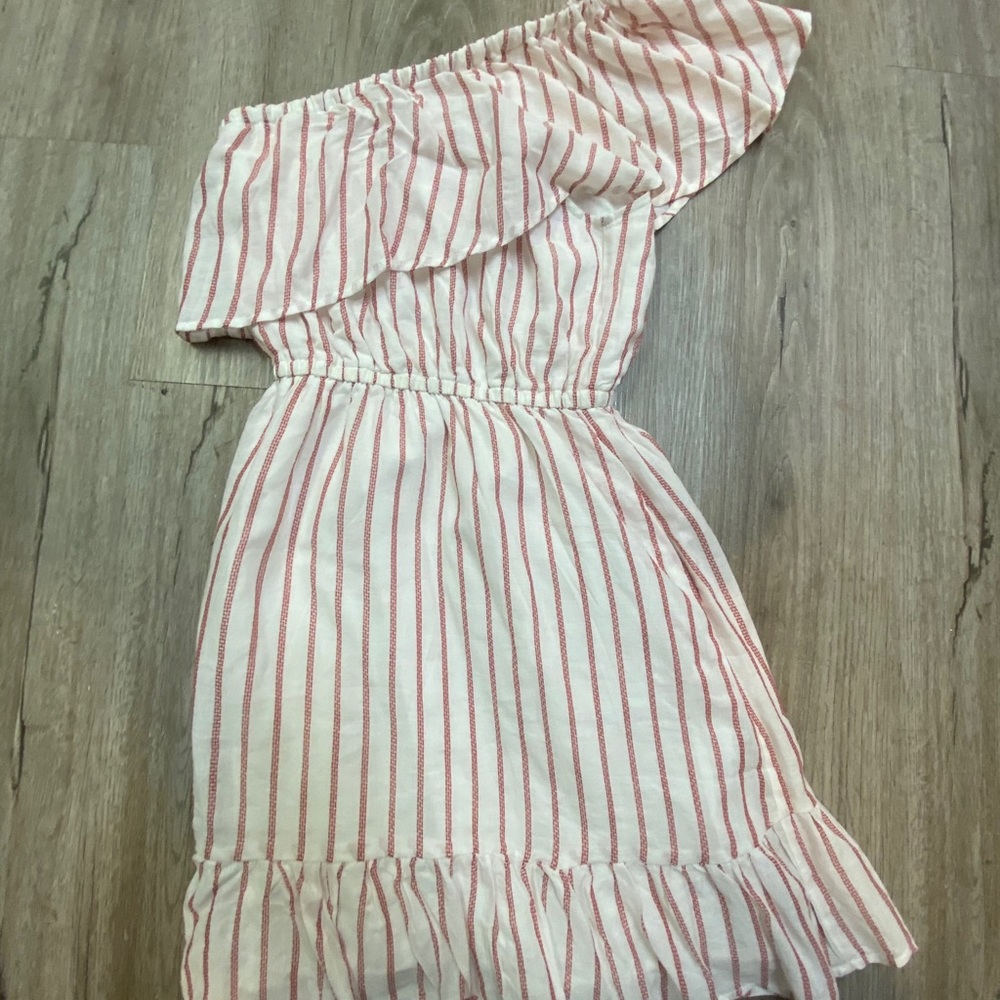 BB DAKOTA- mini dress/coverup